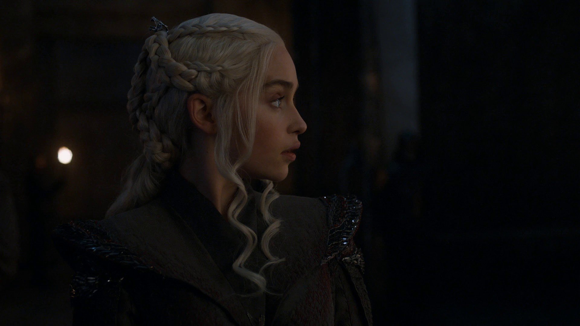 7x02 Nata dalla tempesta